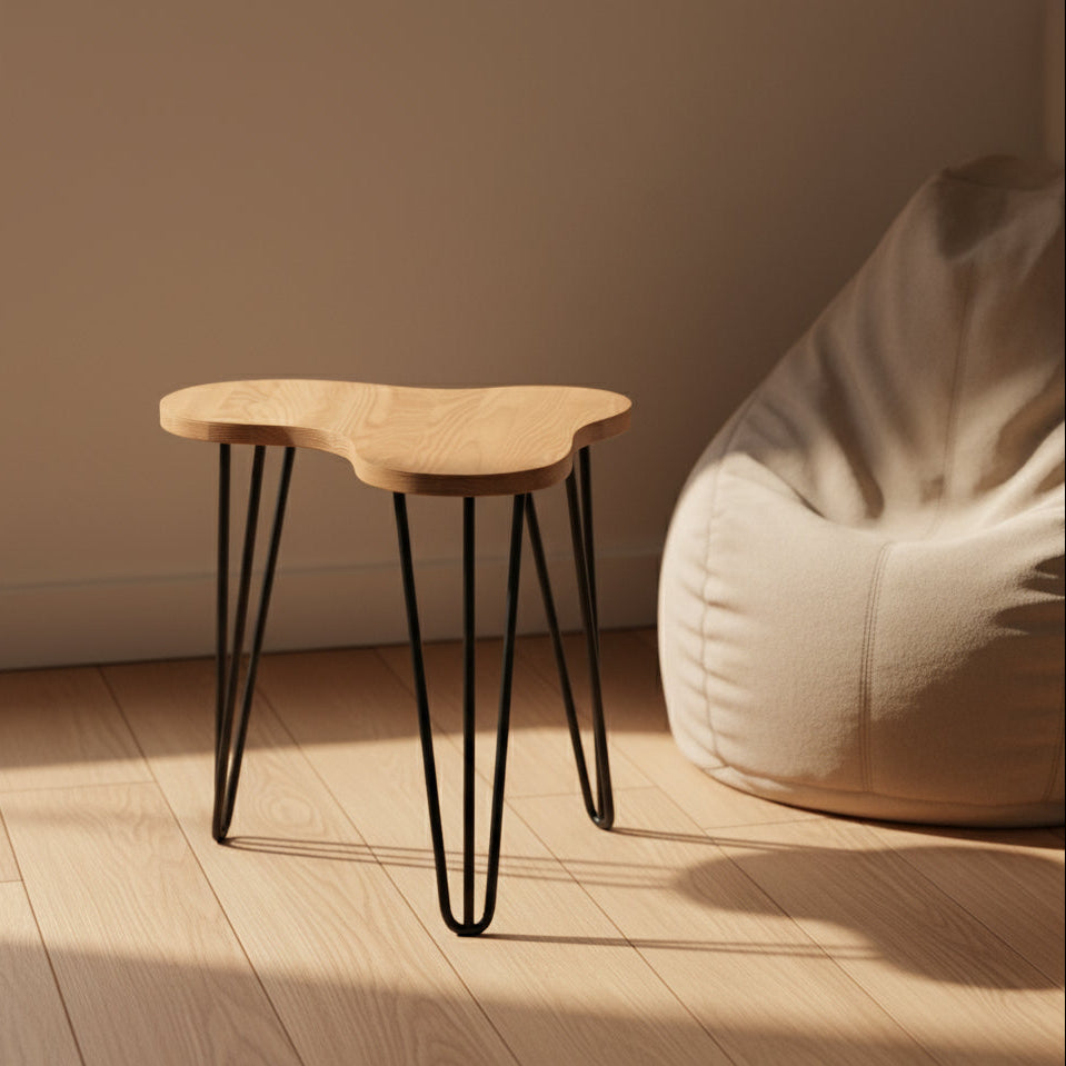 Medinis banguotas kavos staliukas, ažuolas